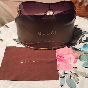 Gucci sunglasses